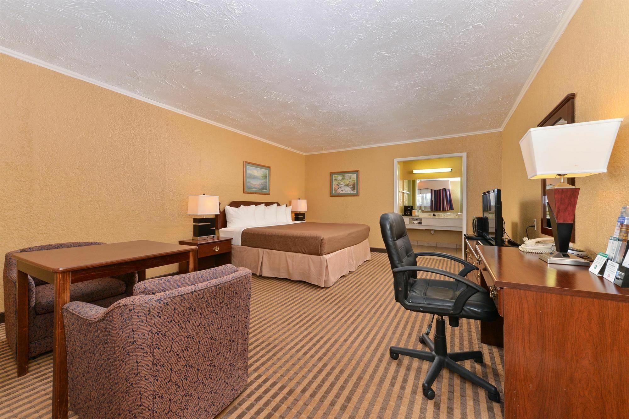 Executive Plus Inn And Suites Elk City Exterior foto